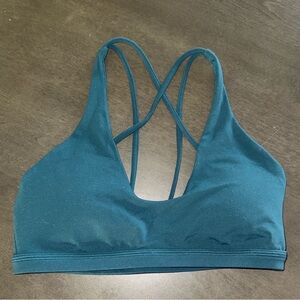 Lululemon Nulu Strappy Scoop Neck Bra - Size 6